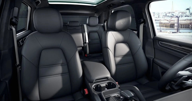 Porsche Cayenne cena 549900 przebieg: 17780, rok produkcji 2022 z Buk małe 11